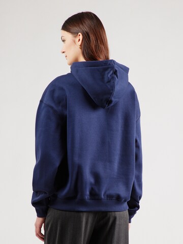 WEEKDAY Sweatshirt in Blau