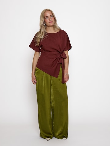 Peppercorn Wide leg Trousers 'Randy' in Green: front