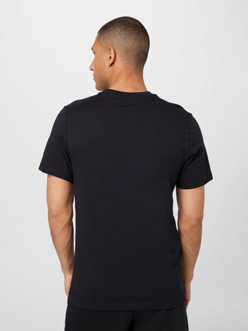 Tricou de la Nike Sportswear pe negru