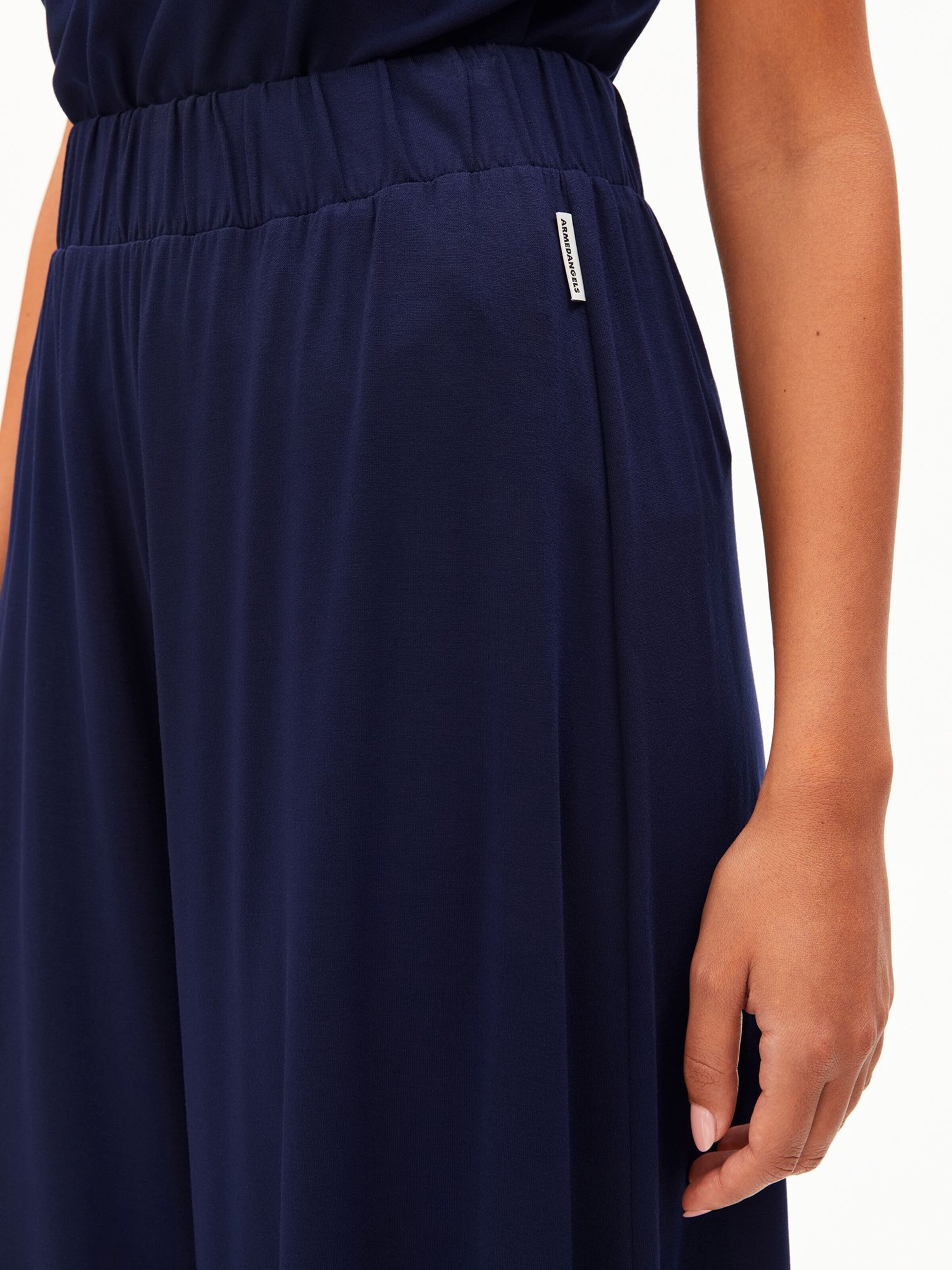 ARMEDANGELS Wide leg Broek in Blauw