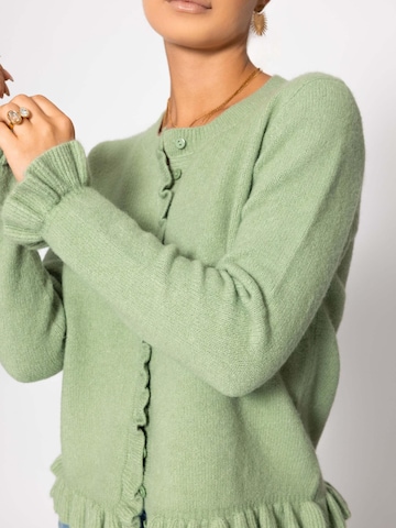 SASSYCLASSY Strickjacke‌ in Grün