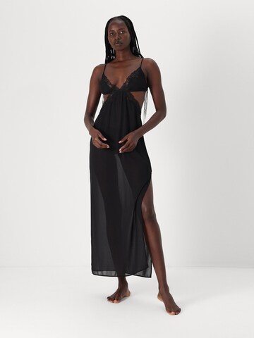 Lenjerie sexy 'Julianne' de la Bluebella pe negru