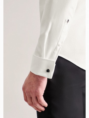 SEIDENSTICKER Slim Fit Businesshemd in Weiß