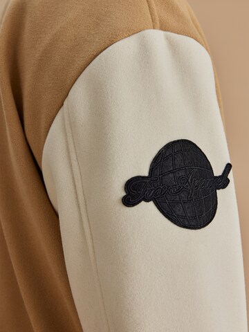 DAN FOX APPAREL Between-Season Jacket 'Gerrit' in Beige