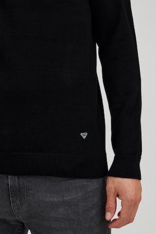 11 Project Sweater in Black