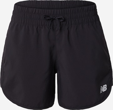 new balance Lużny krój Spodnie sportowe 'Core 5' w kolorze czarny: przód