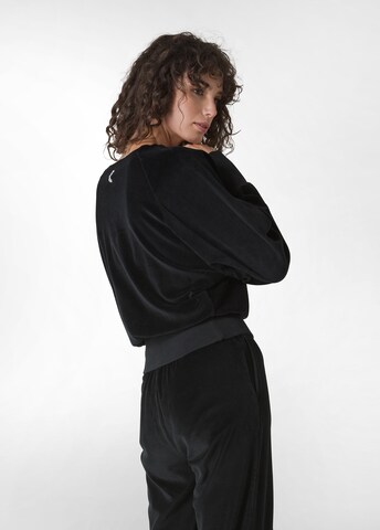 DEHA Sports sweatshirt in Black