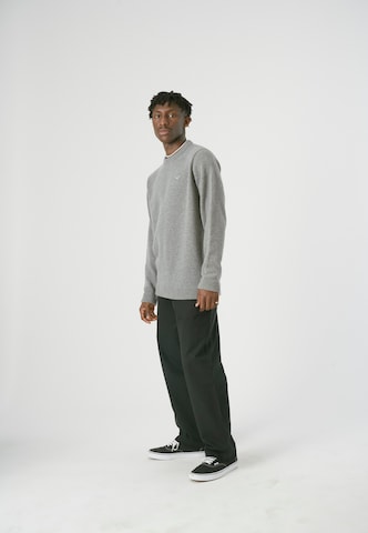 Cleptomanicx Pullover in Grau