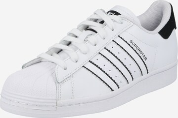 Sneaker bassa 'Superstar' di ADIDAS ORIGINALS in bianco: frontale