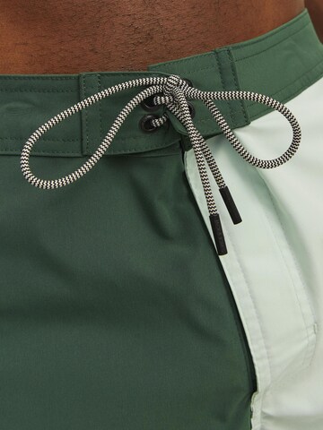 JACK & JONES Zwemshorts in Groen