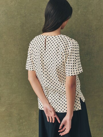 Next Shirt in Beige