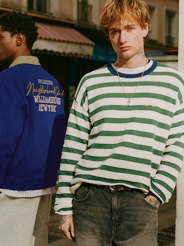 Pull-over 'STWD' Pull&Bear en vert