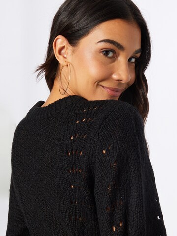 VILA Sweater 'CHAI' in Black