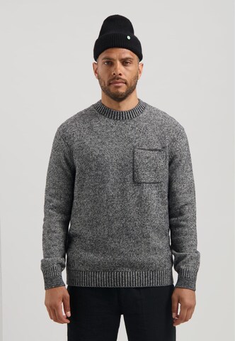Pull-over 'Leroi' Dstrezzed en gris : devant
