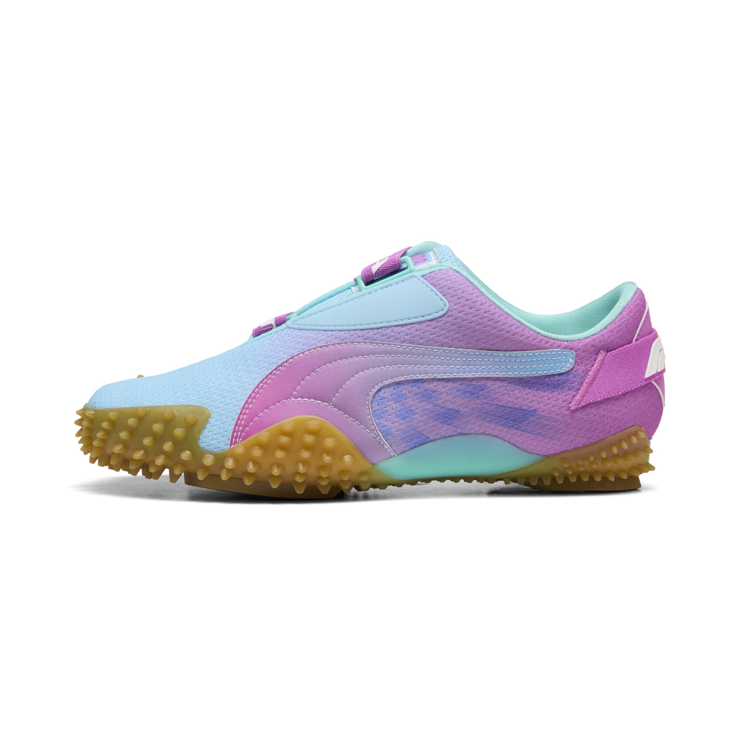 PUMA Platform trainers in Pink