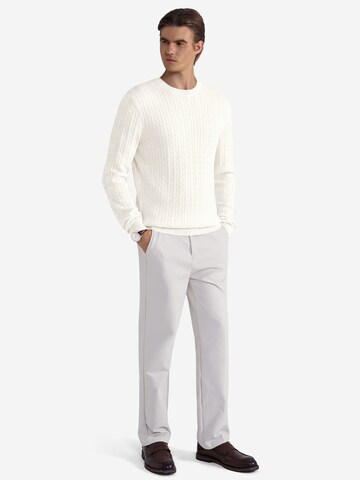 Pullover di Vantory in bianco