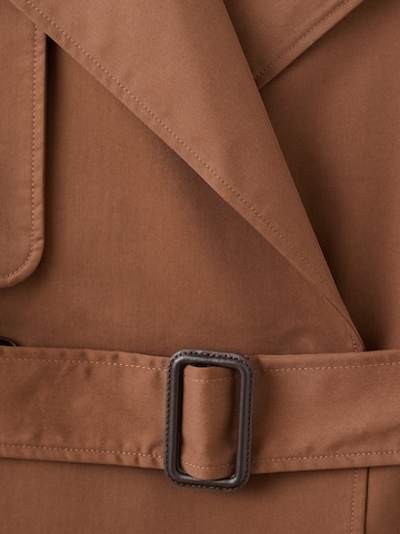MANGO Tussenmantel 'DELHI' in Bruin