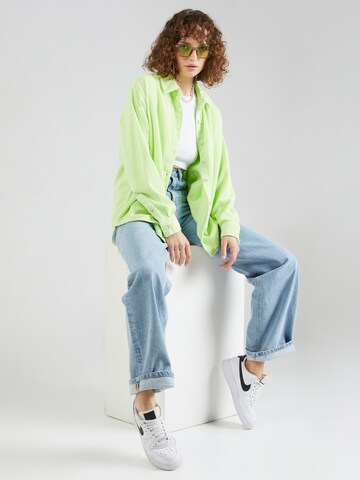 AMERICAN VINTAGE Blus 'PADOW' i grön