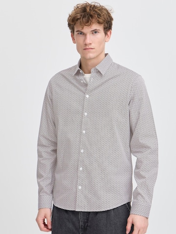 Coupe regular Chemise business ' CFFRIDI ' Casual Friday en gris