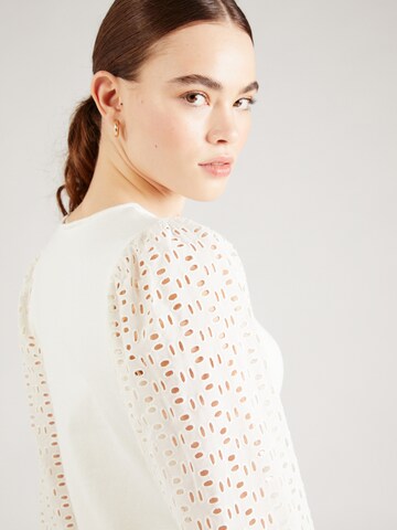 Pull-over 'LACINE' VILA en blanc