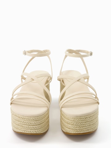 Bershka Sandal in White