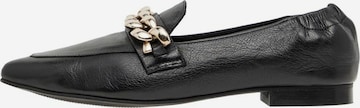 Bianco Classic Flats in Black: front