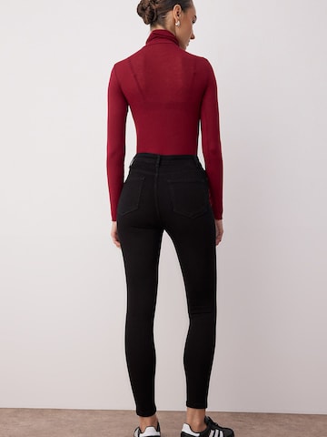 Trendyol Skinny Jeans in Schwarz