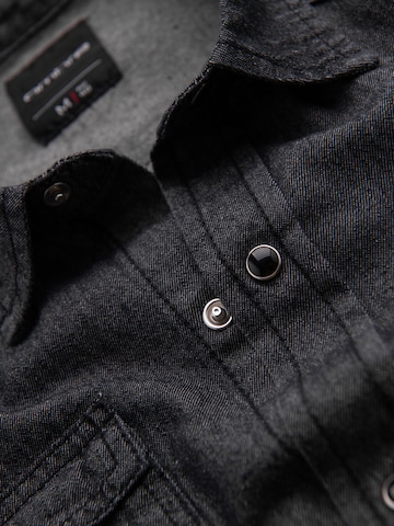 Regular fit Camicia di Ombre in nero