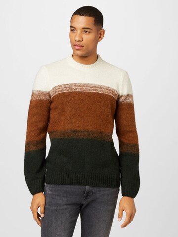 Mavi Sweater in Brown: front