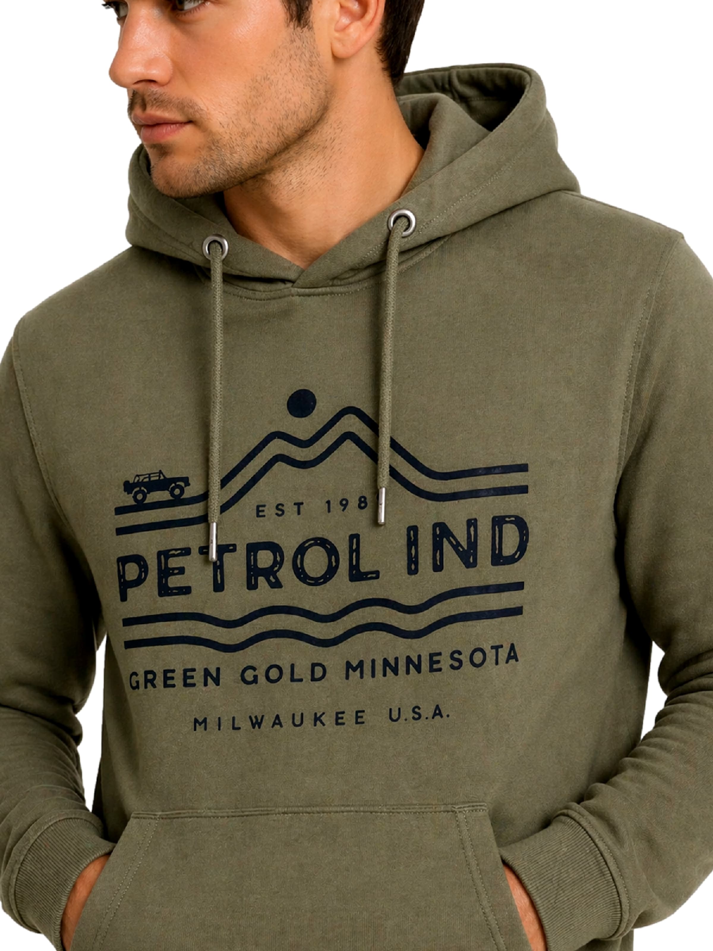 Petrol Industries Sweatshirt in Green