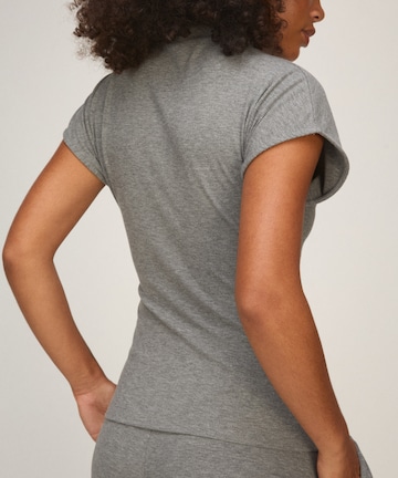 Hunkemöller Slaapshirt in Grijs