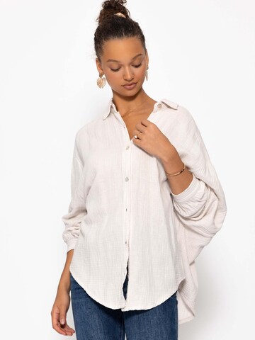 SASSYCLASSY Bluse 'kürzere Variante' in Beige