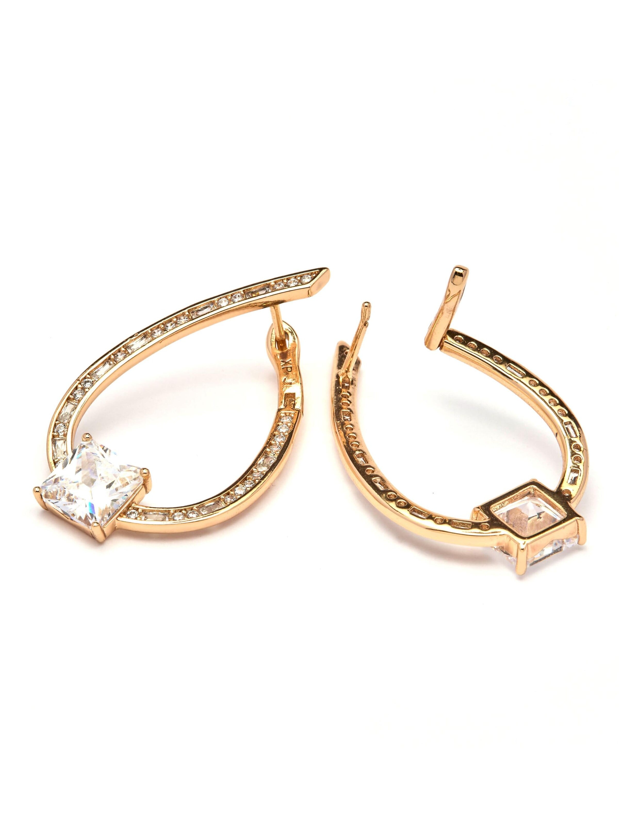Luxenter Earrings 'Shuasin' in Gold