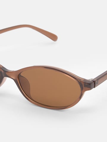 Ochelari de soare de la Pull&Bear pe maro
