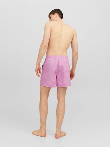 JACK & JONES Badeshorts 'Fiji' in Lila