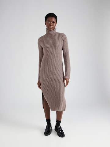 PIECES Knitted dress 'LANJA' in Brown