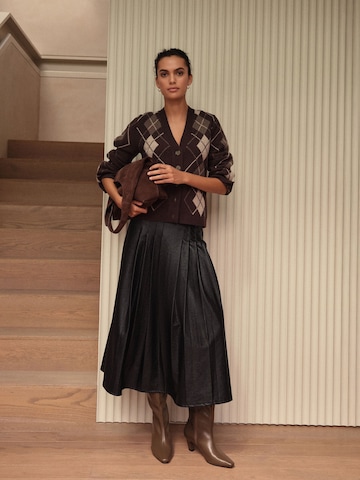 Next Strickjacke in Braun