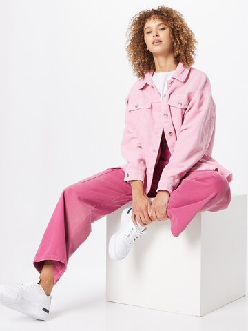 ONLY Between-season jacket 'BITTEN' in Pink