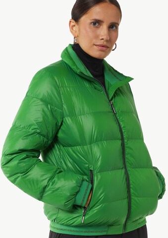 Veste mi-saison COMMA en vert : devant