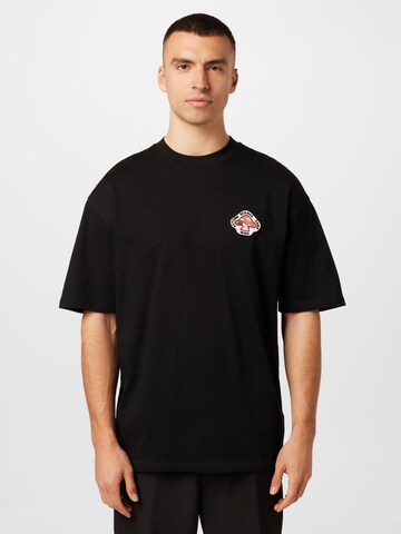 HUGO Red - Camiseta 'Deskide' en negro: frente