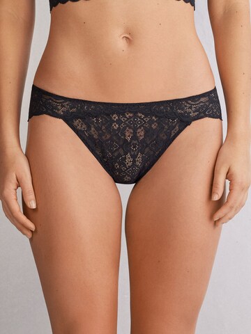 INTIMISSIMI Slip in Schwarz: Vorderseite