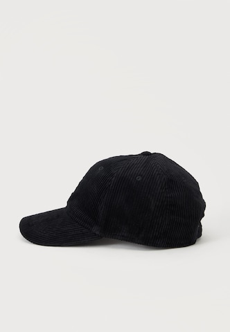 Carhartt WIP Nokamüts 'Harlem', värv must