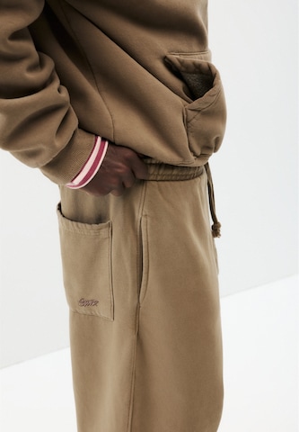Pull&Bear Baggy Byxa 'STWD' i brun