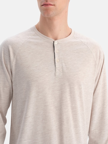 Dagi - Pijama largo en blanco