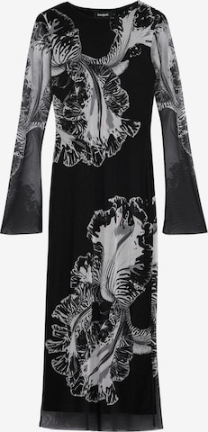 Desigual Mekko värissä musta: etupuoli