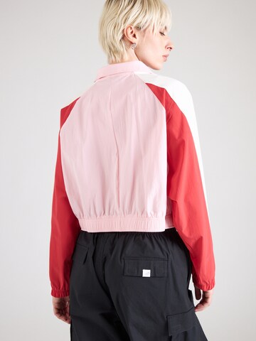 Veste mi-saison Nike Sportswear en rose