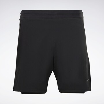 Reebok Regular Sportshorts in Schwarz