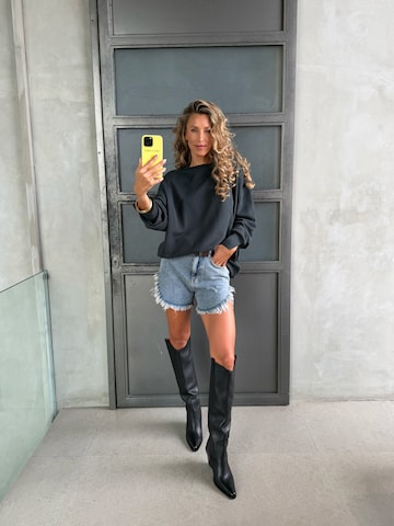Regular Jeans 'Izzie' de la Kamila Šikl pe albastru