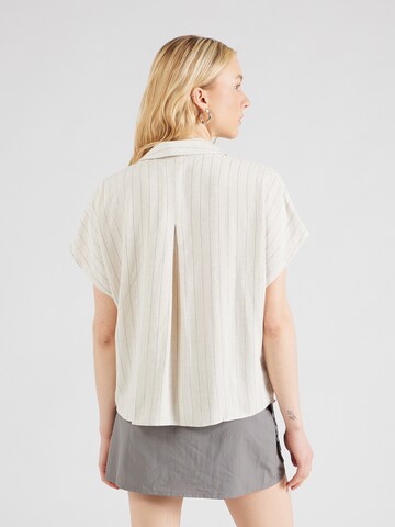 PIECES Blouse 'VINSTY' in Beige