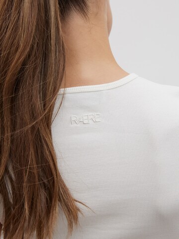 Maglietta di RÆRE by Lorena Rae in bianco